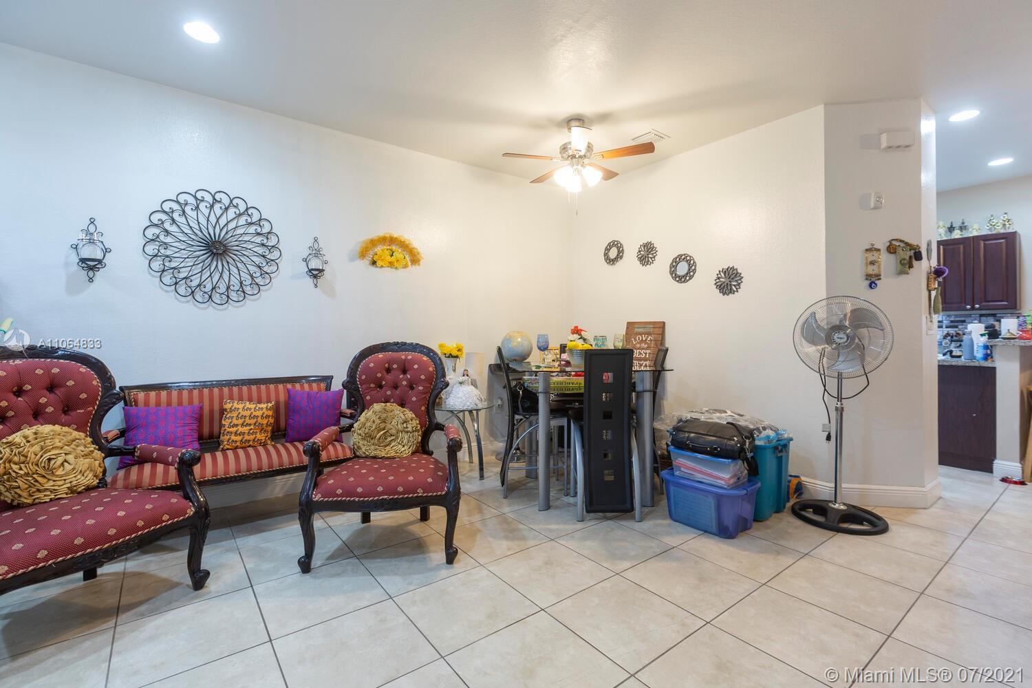 BAYWINDS OF IBIZA - Residential