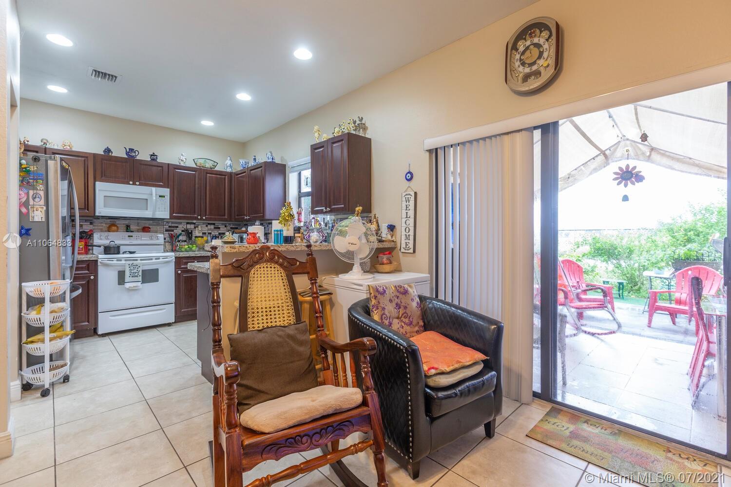 BAYWINDS OF IBIZA - Residential