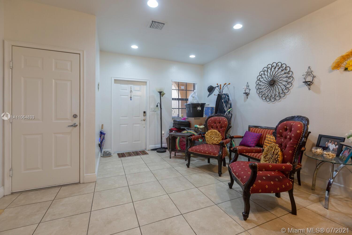 BAYWINDS OF IBIZA - Residential