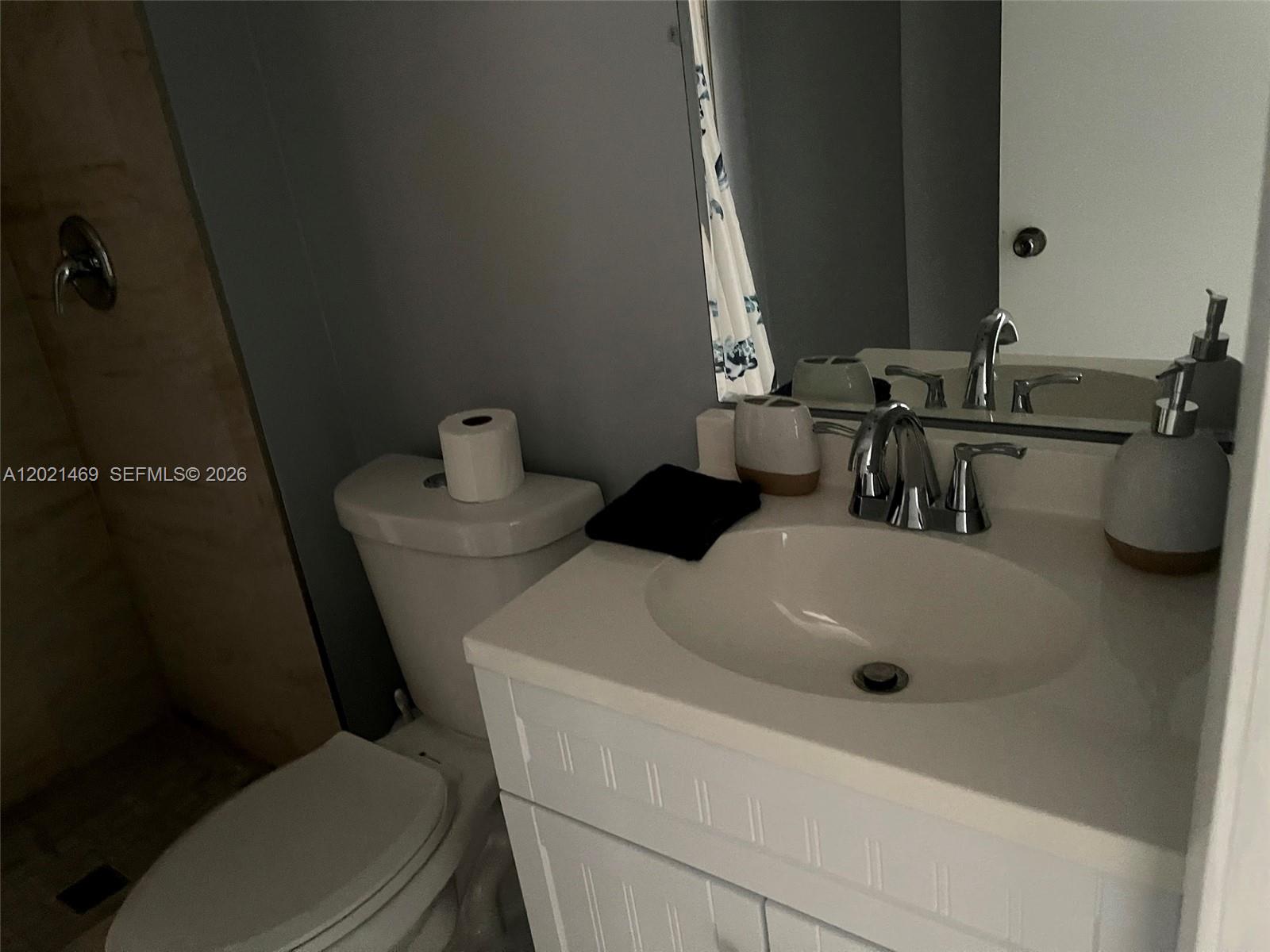BUCKLEY TOWERS CONDO - EA - Residential