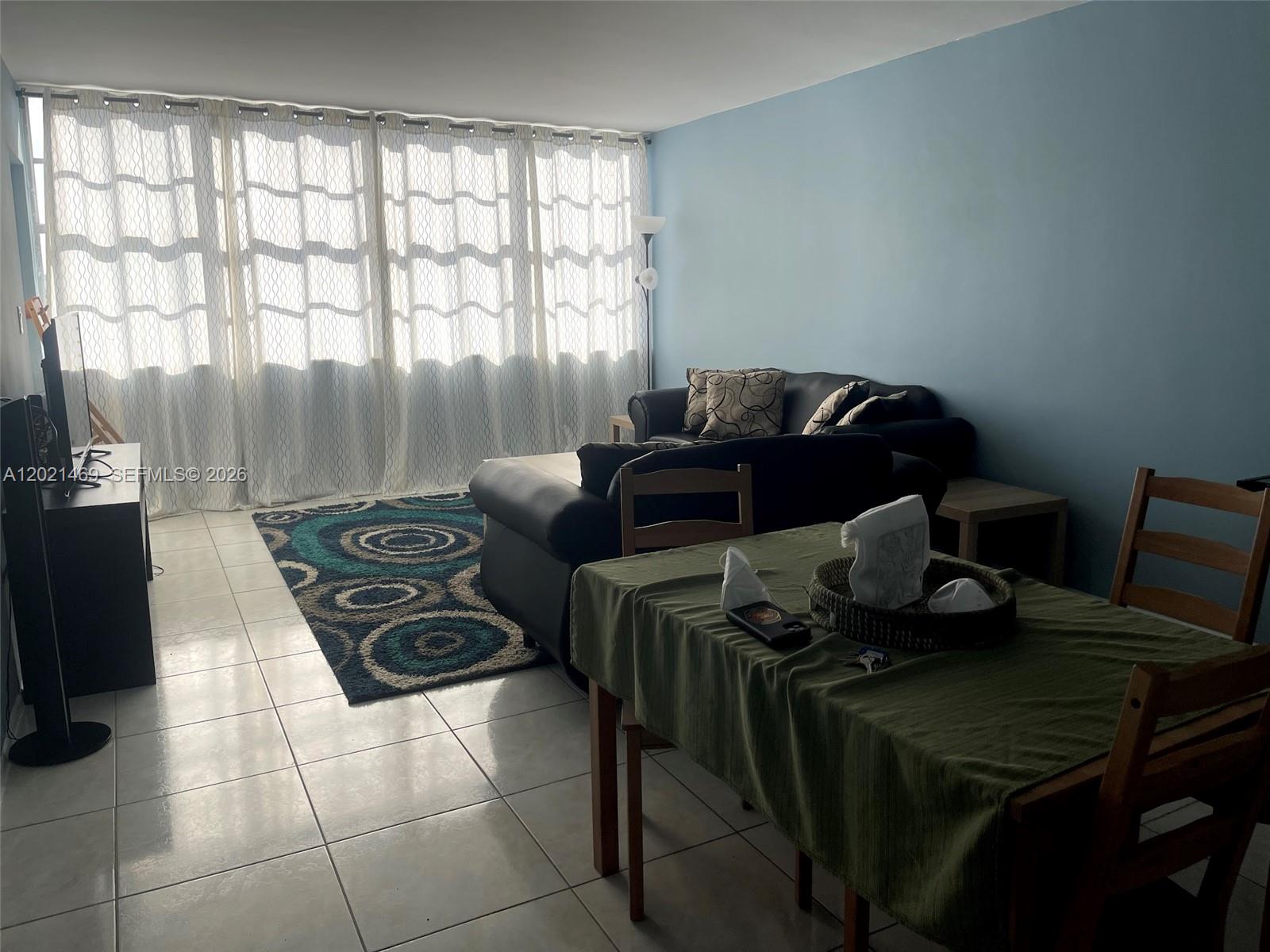 BUCKLEY TOWERS CONDO - EA - Residential