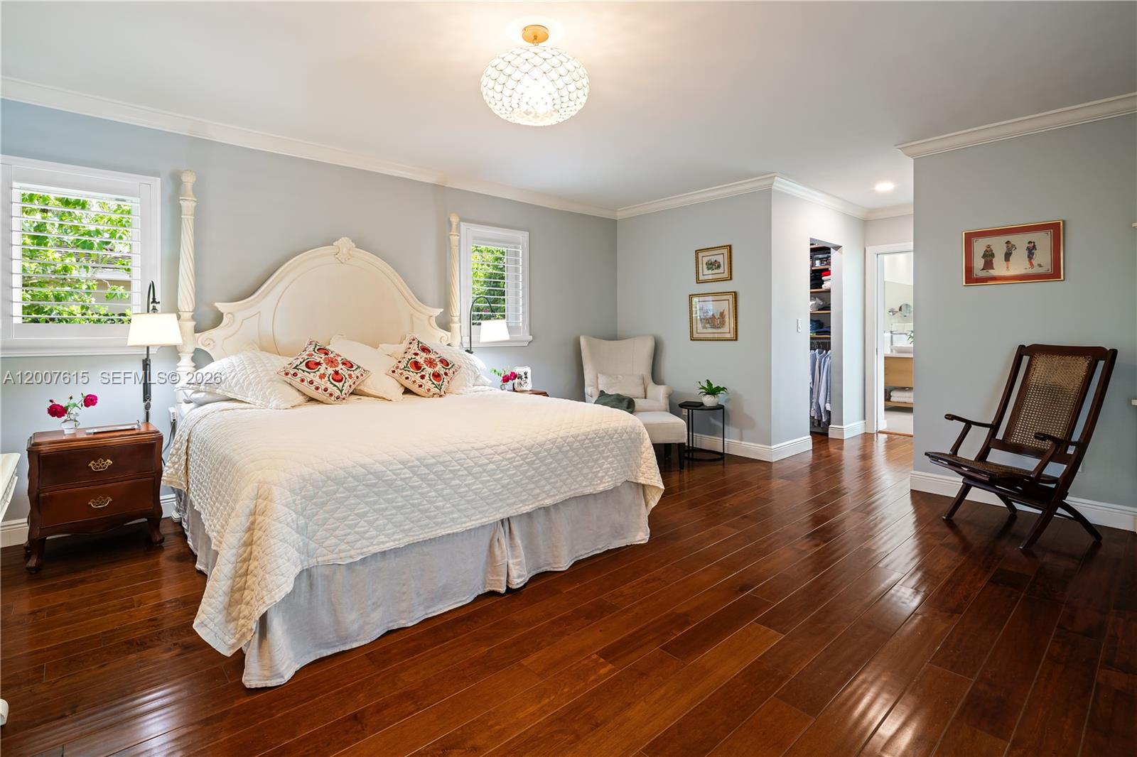 PARIS MANOR EAST - Residential