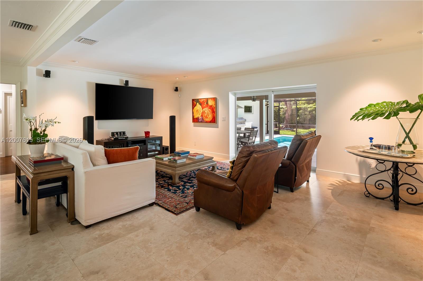 PARIS MANOR EAST - Residential