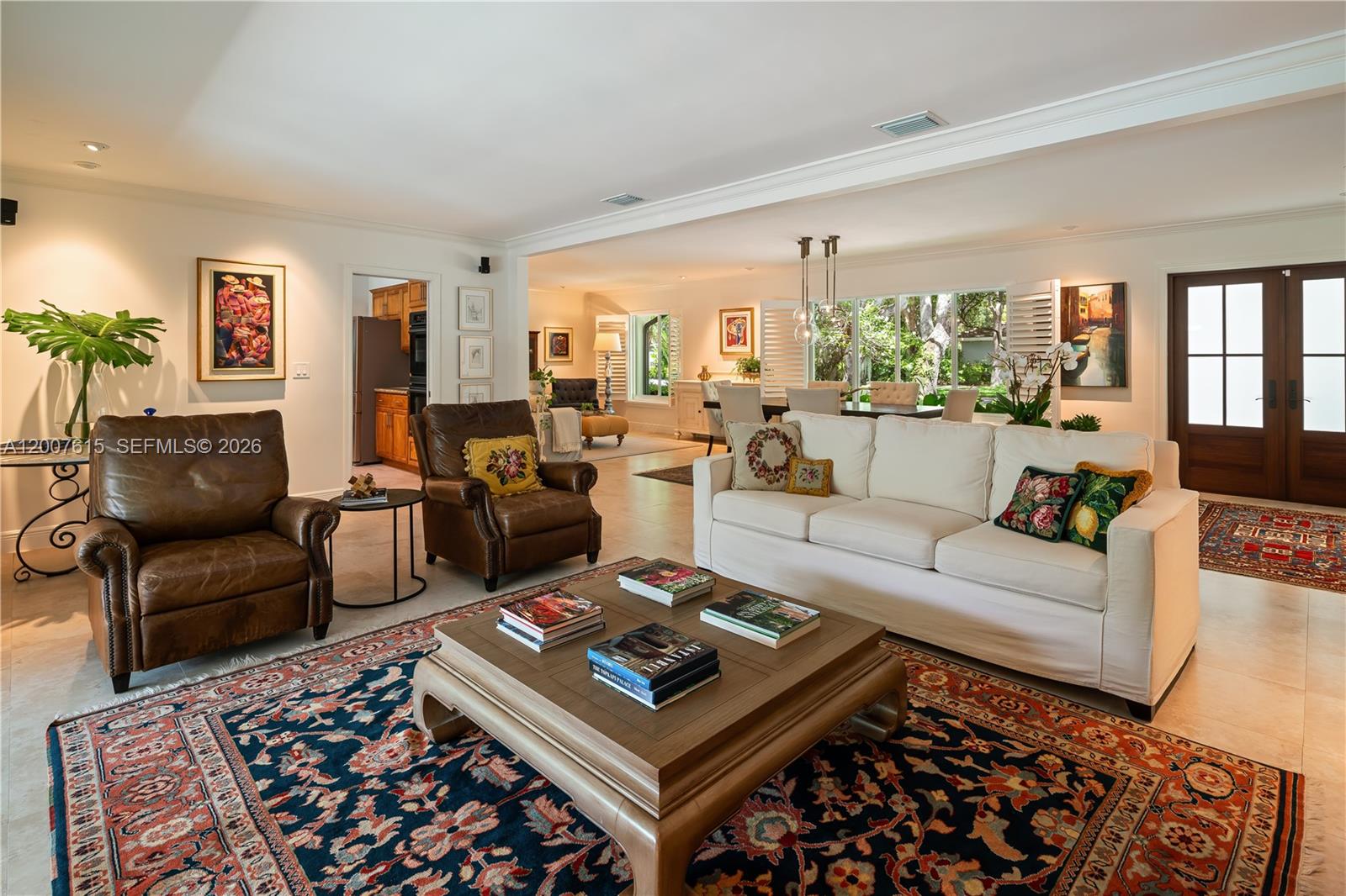 PARIS MANOR EAST - Residential