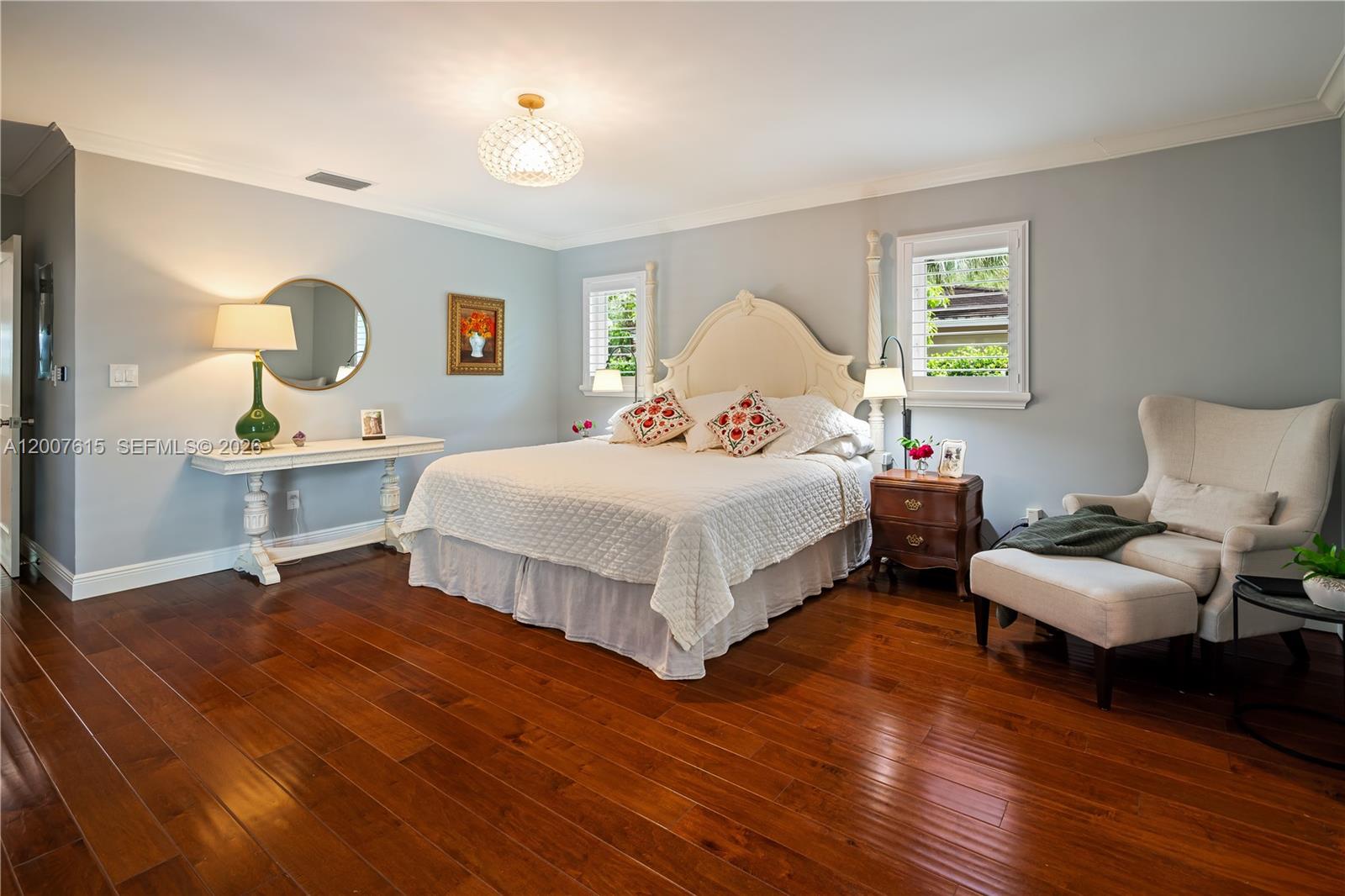 PARIS MANOR EAST - Residential