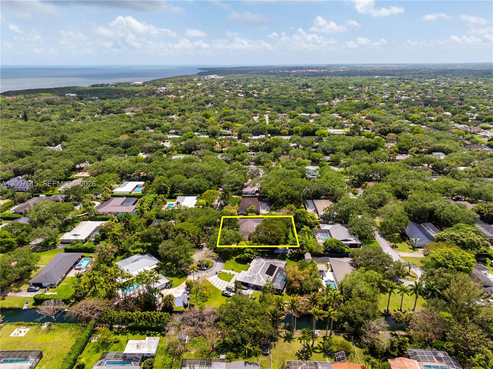 PARIS MANOR EAST - Residential