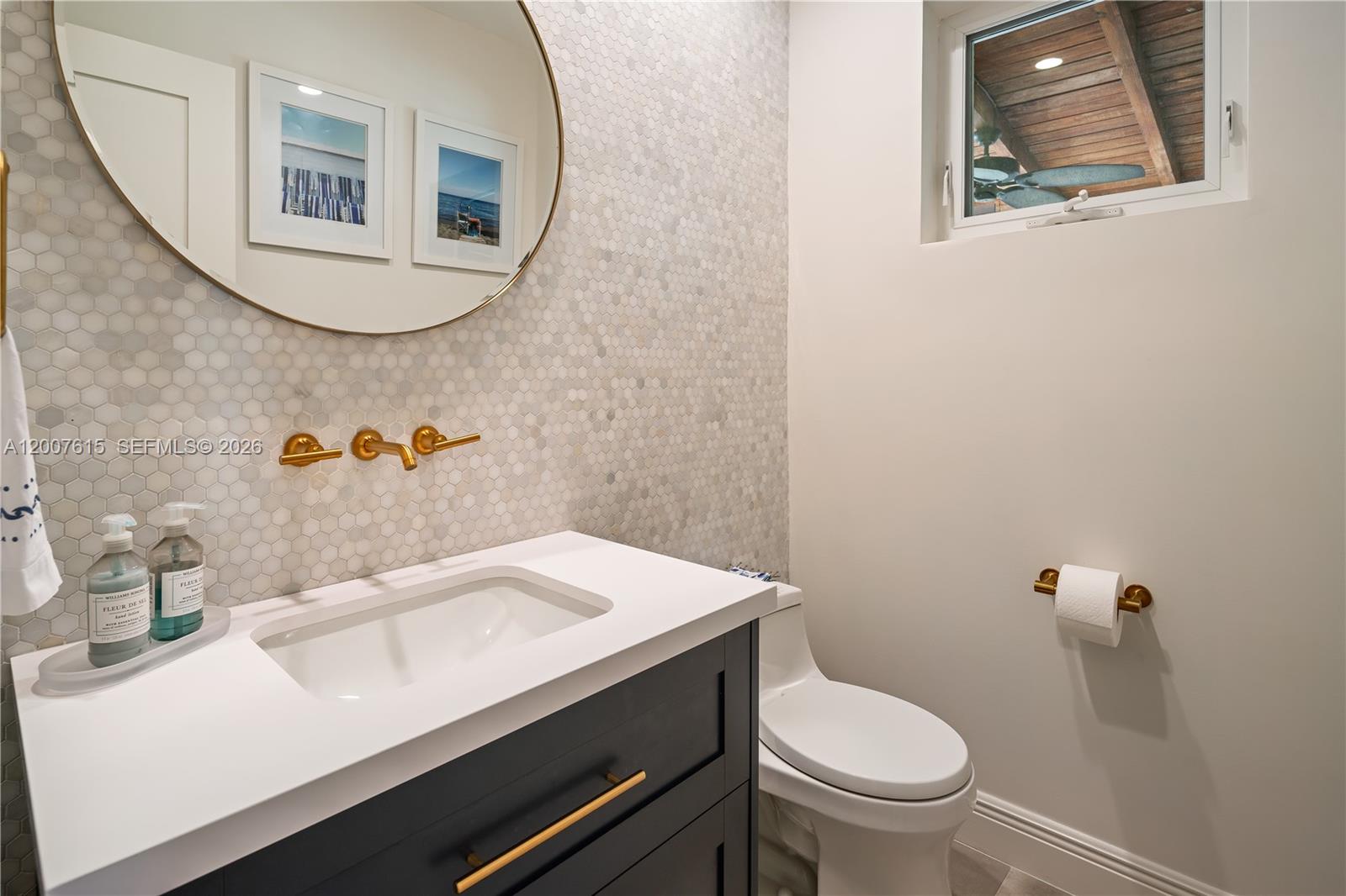 PARIS MANOR EAST - Residential