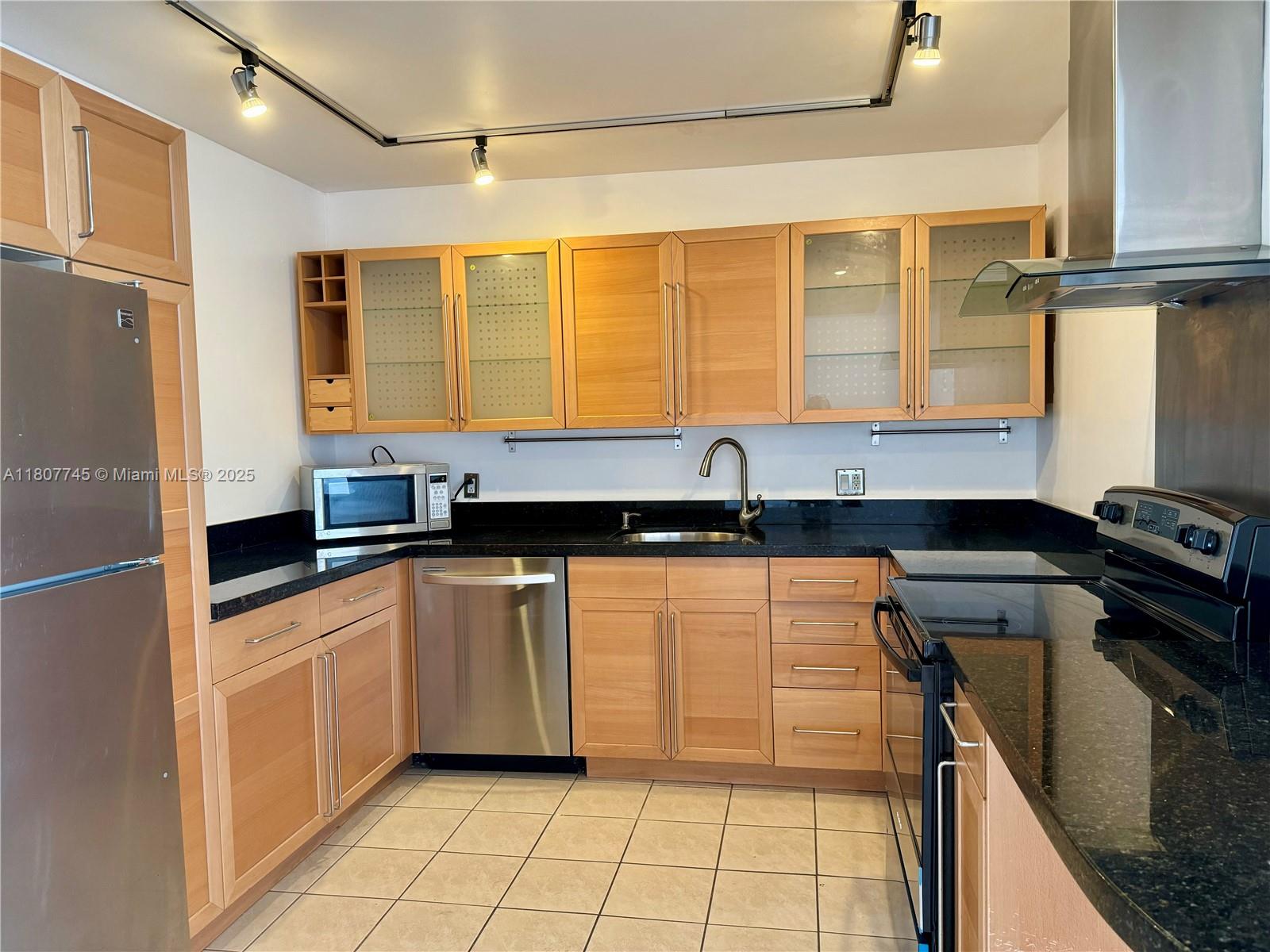 ADMIRALS PORT CONDO WEST - Residential Lease