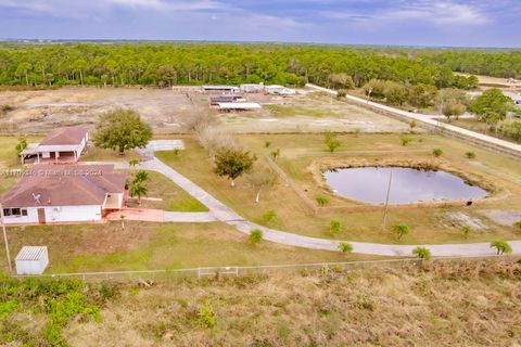 A home in Other City - In The State Of Florida