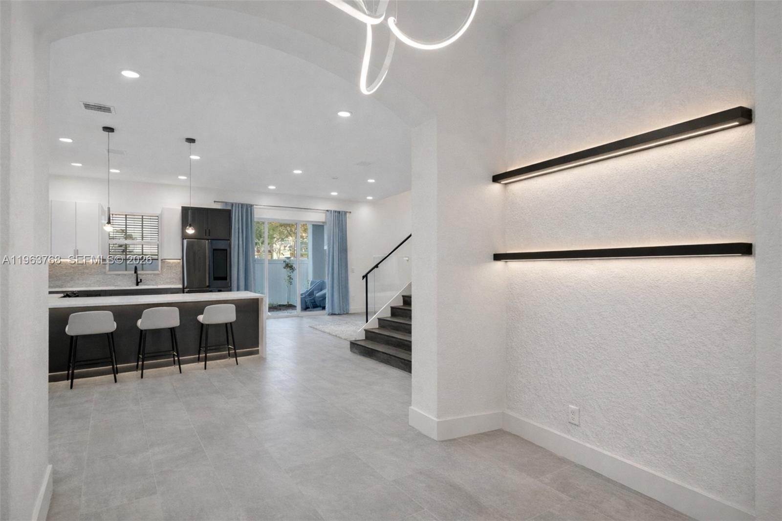 SILVER FALLS POD - Residential