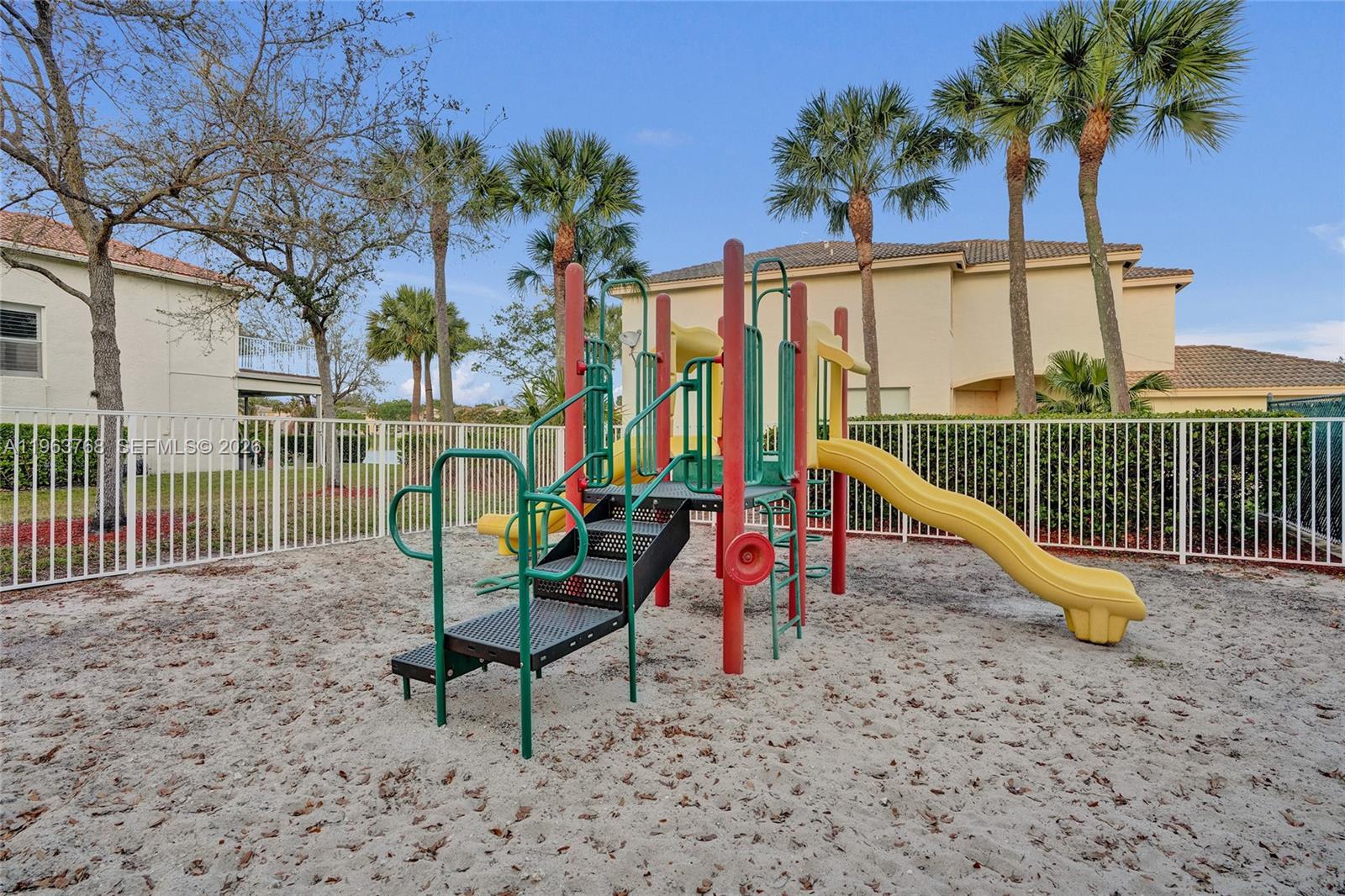 SILVER FALLS POD - Residential