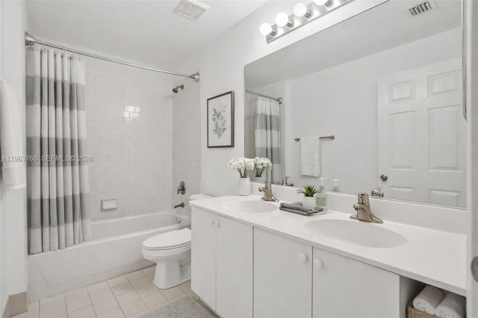 SILVER FALLS POD - Residential