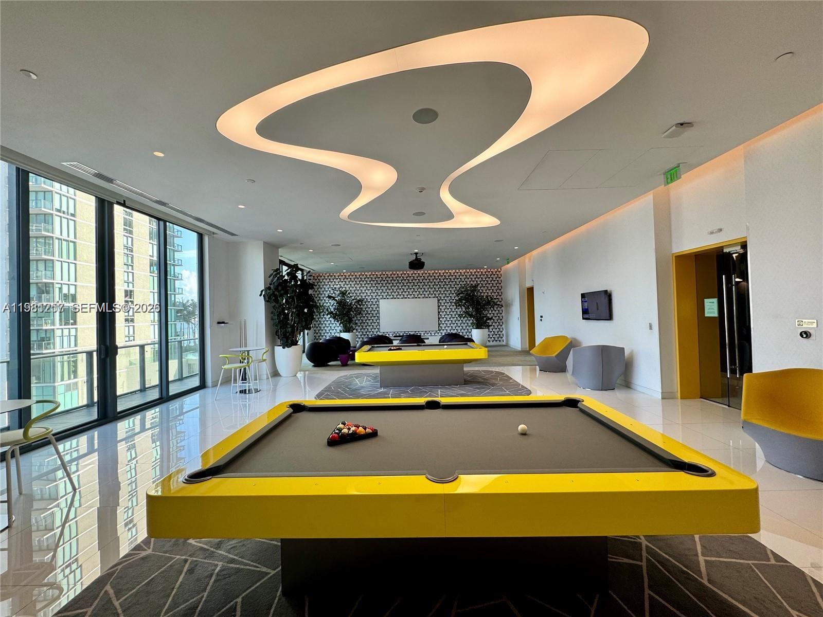 PARAISO BAYVIEWS CONDO - Residential