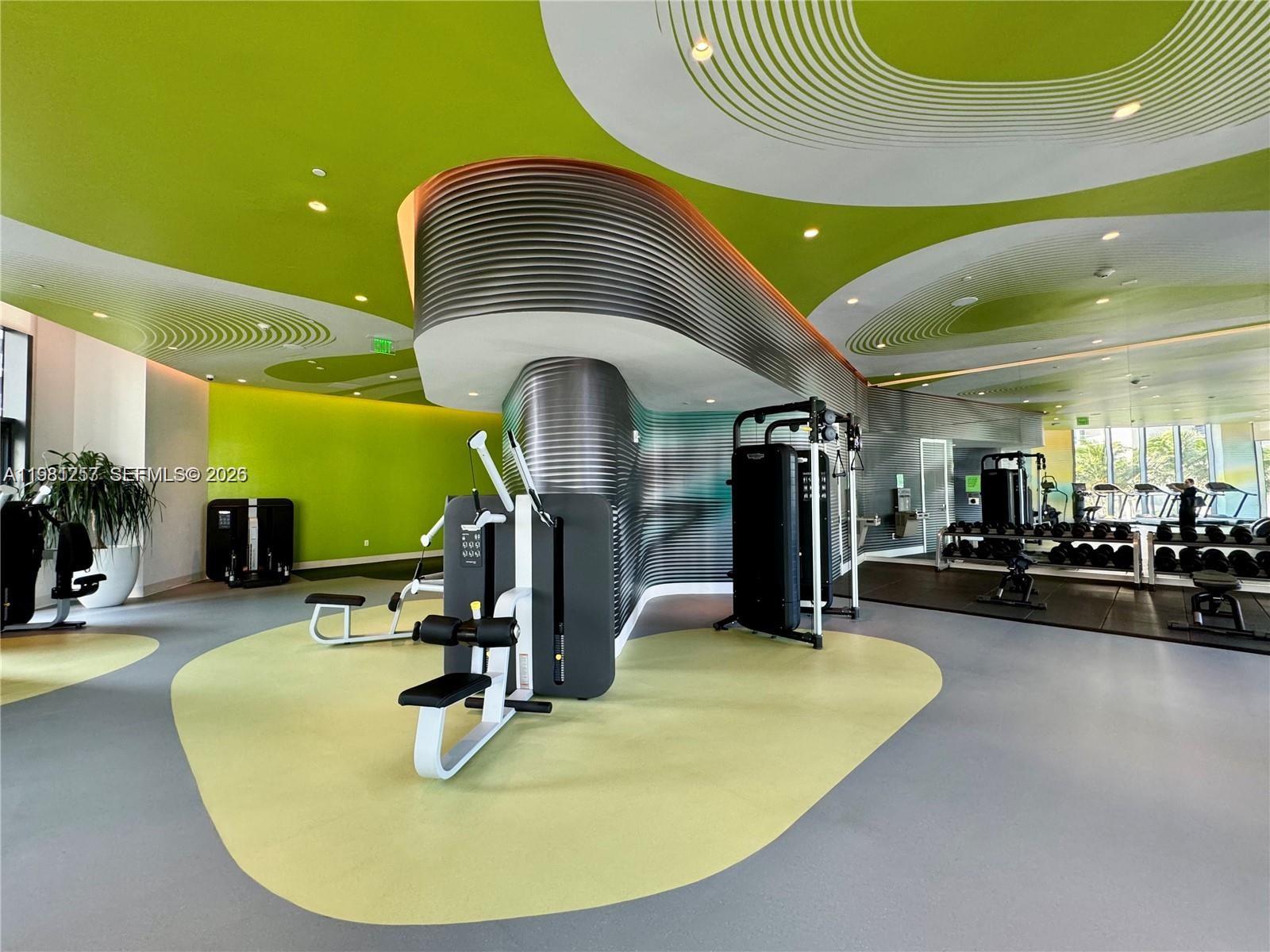 PARAISO BAYVIEWS CONDO - Residential