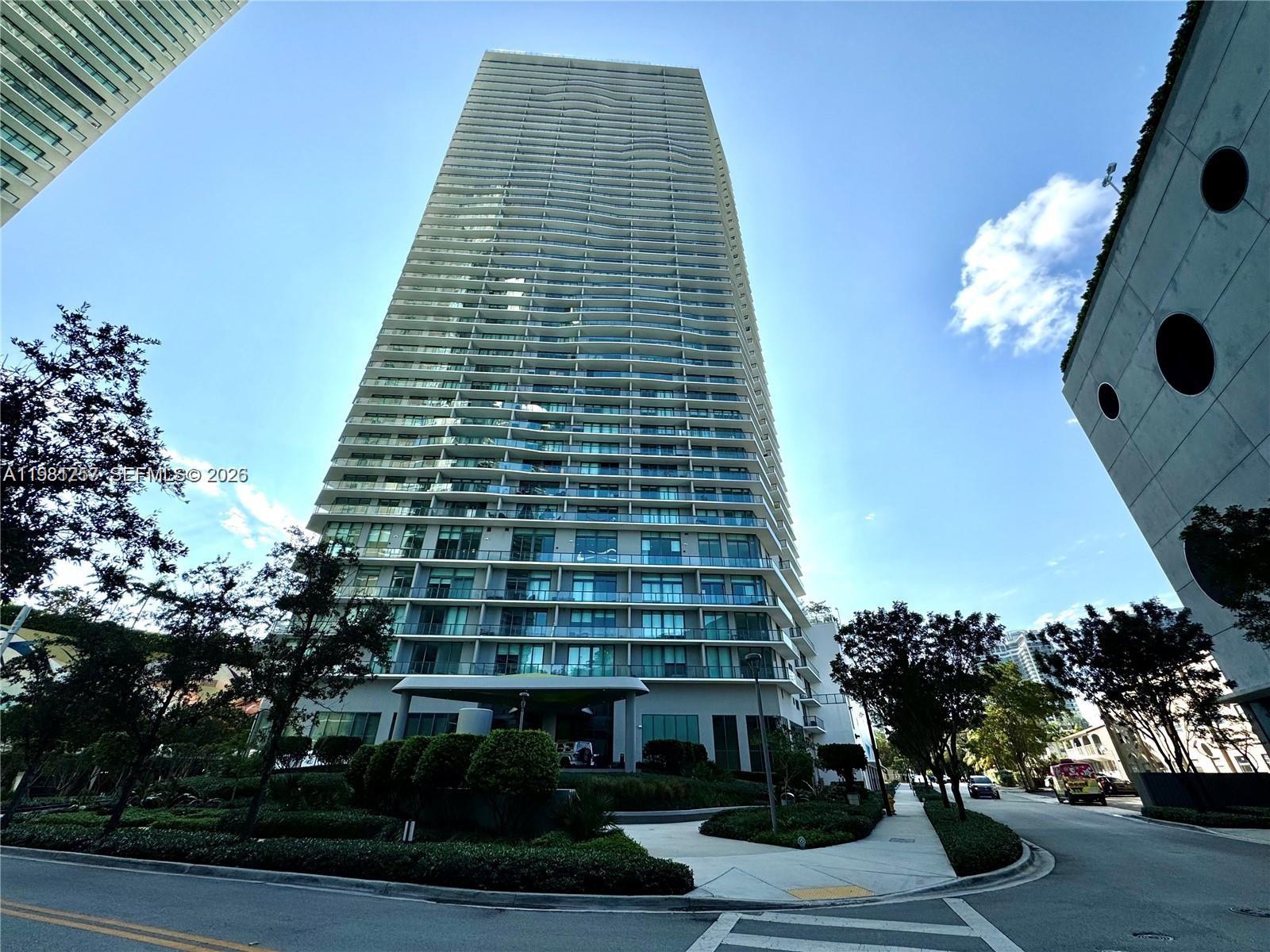 PARAISO BAYVIEWS CONDO - Residential