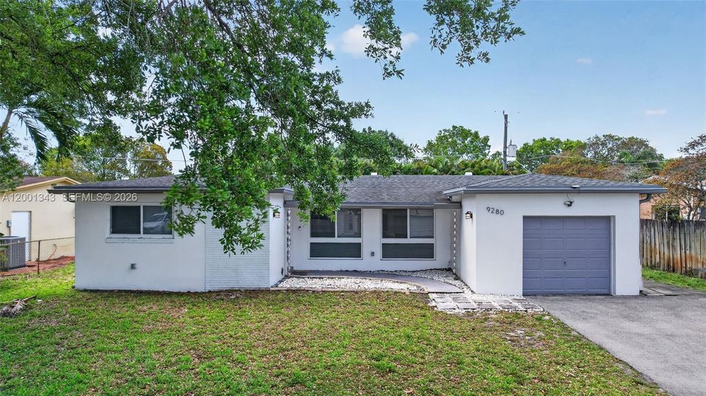 Photo of 9280 SW 55th Ct, Cooper City, FL 33328 (MLS # A12001343)