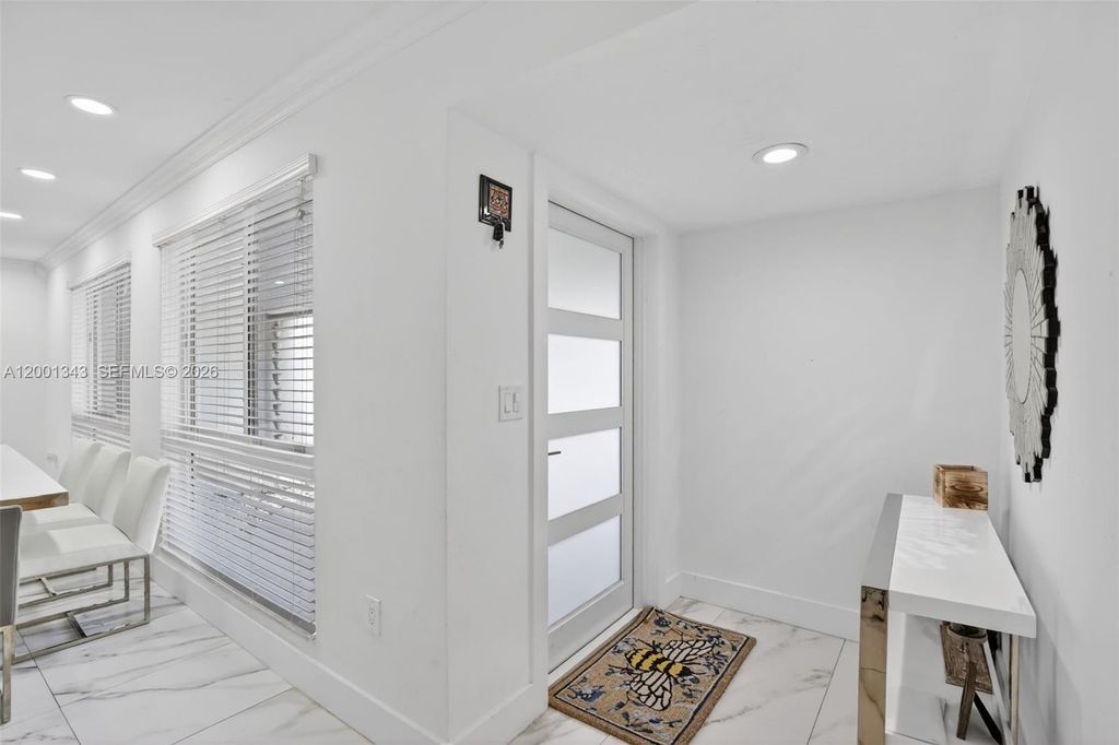 Photo of 9280 SW 55th Ct, Cooper City, FL 33328 (MLS # A12001343)