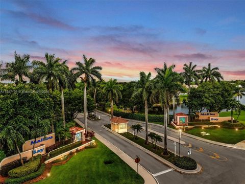 Photo of 20841 NW 1st St, Pembroke Pines, FL 33029 (MLS # A11887193)