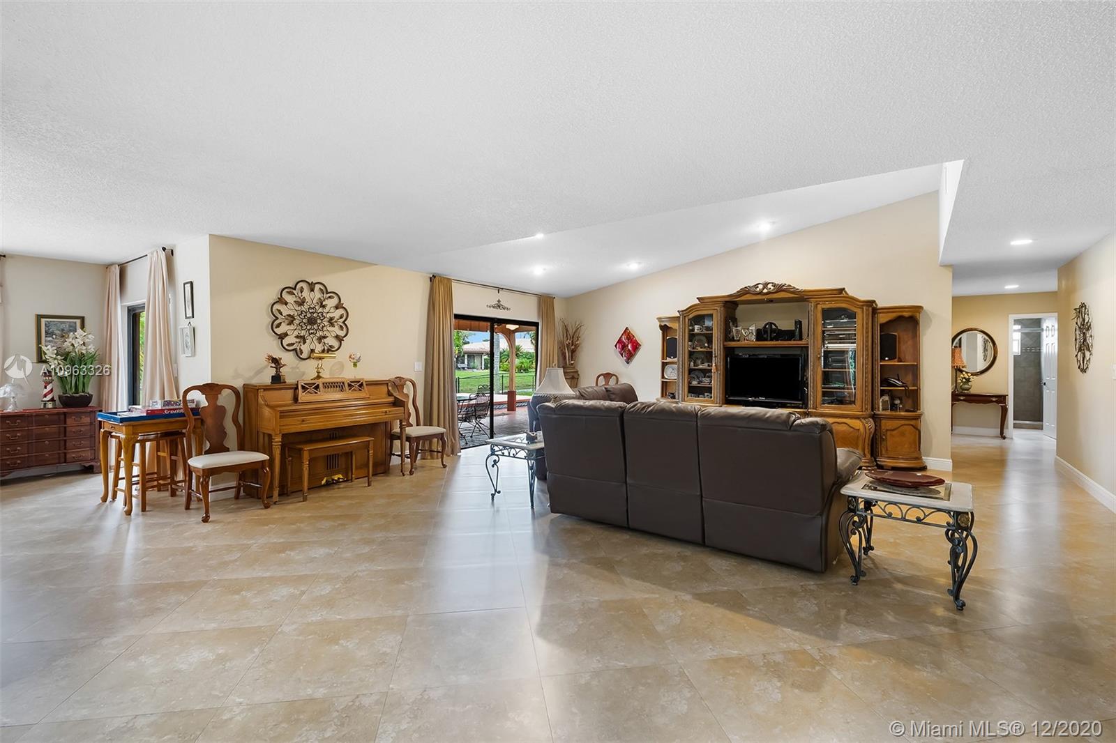 WOODMONT TRACT 53 - Residential