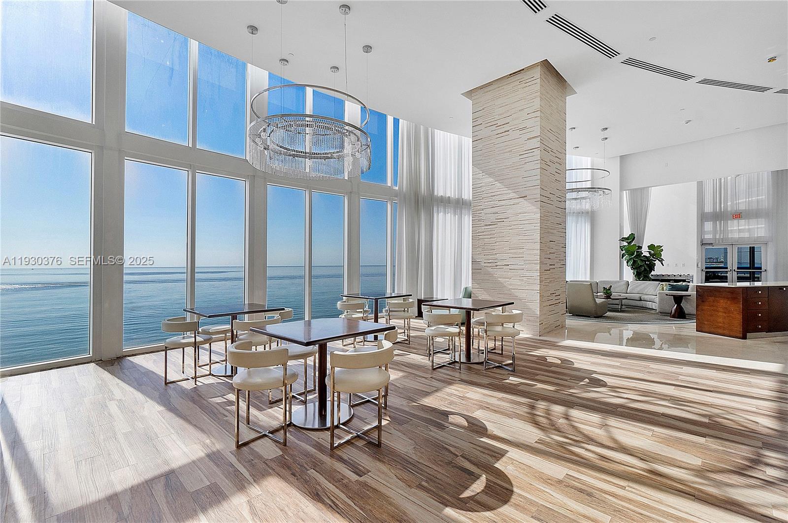 TDR TOWER III CONDO - Residential