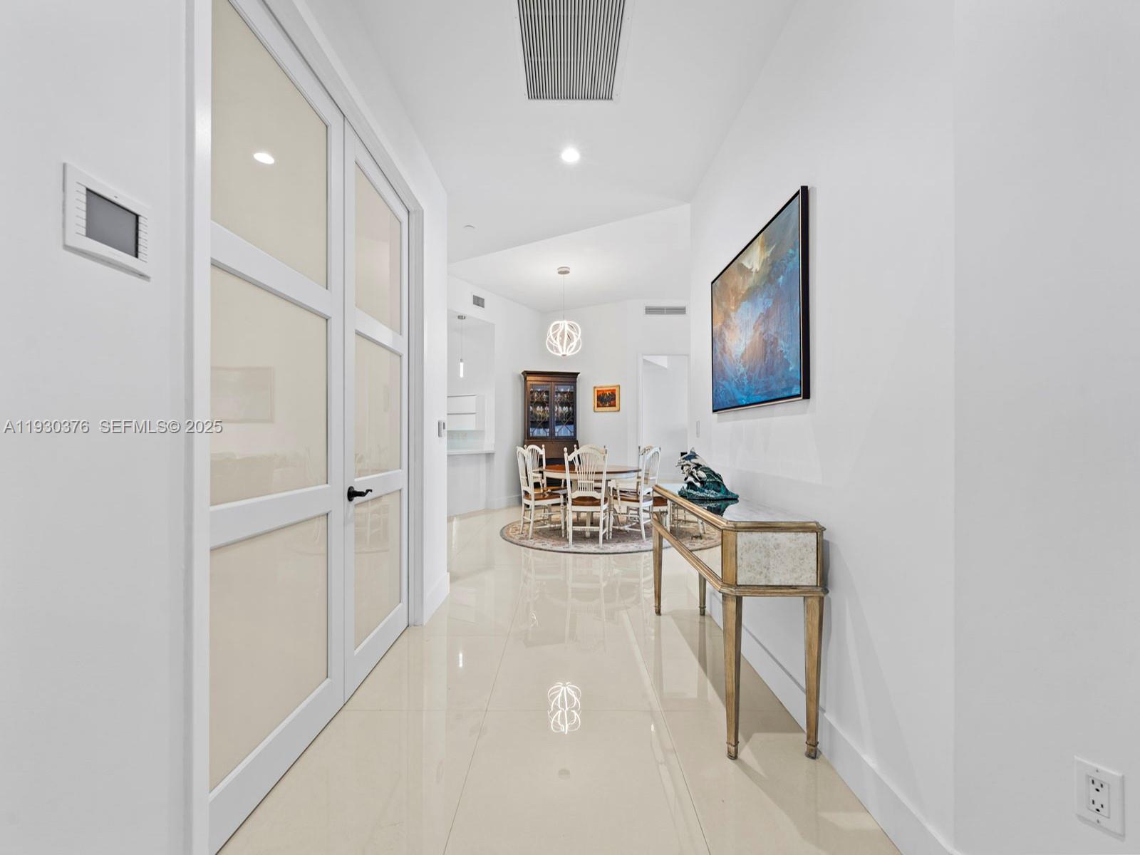 TDR TOWER III CONDO - Residential