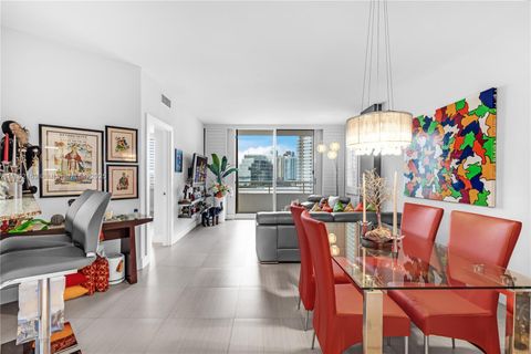 Photo of 888 Brickell Key Dr #1002, Miami, FL 33131 (MLS # A11892169)