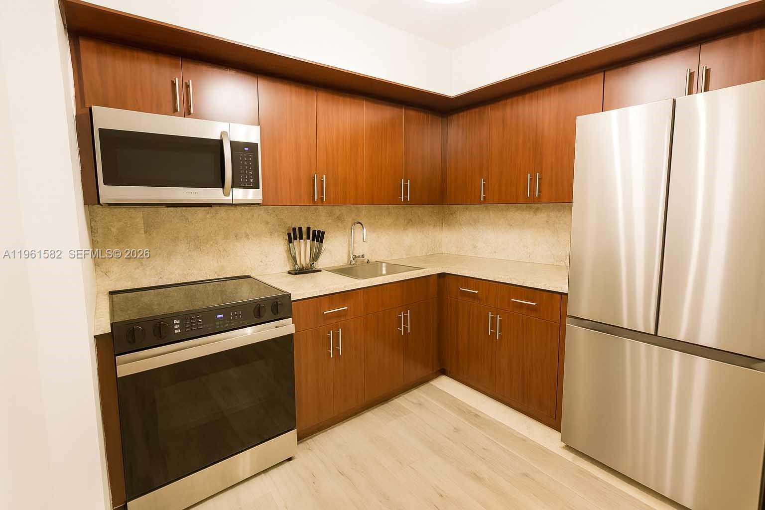 CARMEL AT CALIFORNIA CL C - Residential