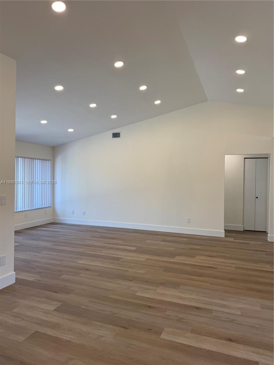 RAINBERRY PARK 3 - Residential