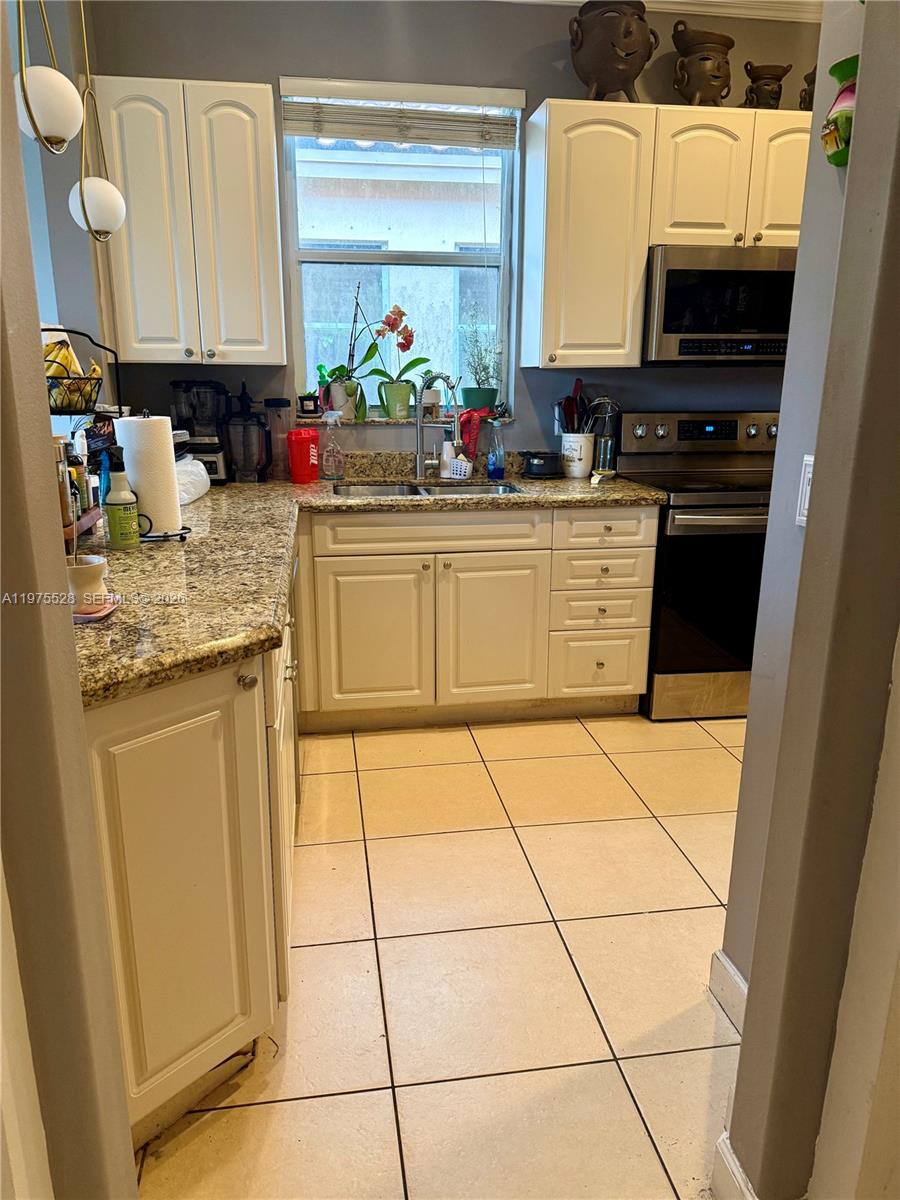 SOMERSET II SOUTH - Residential