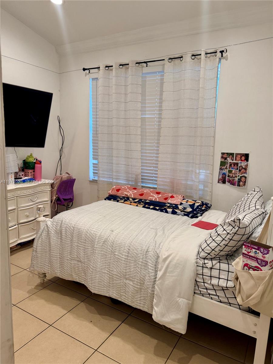 SOMERSET II SOUTH - Residential