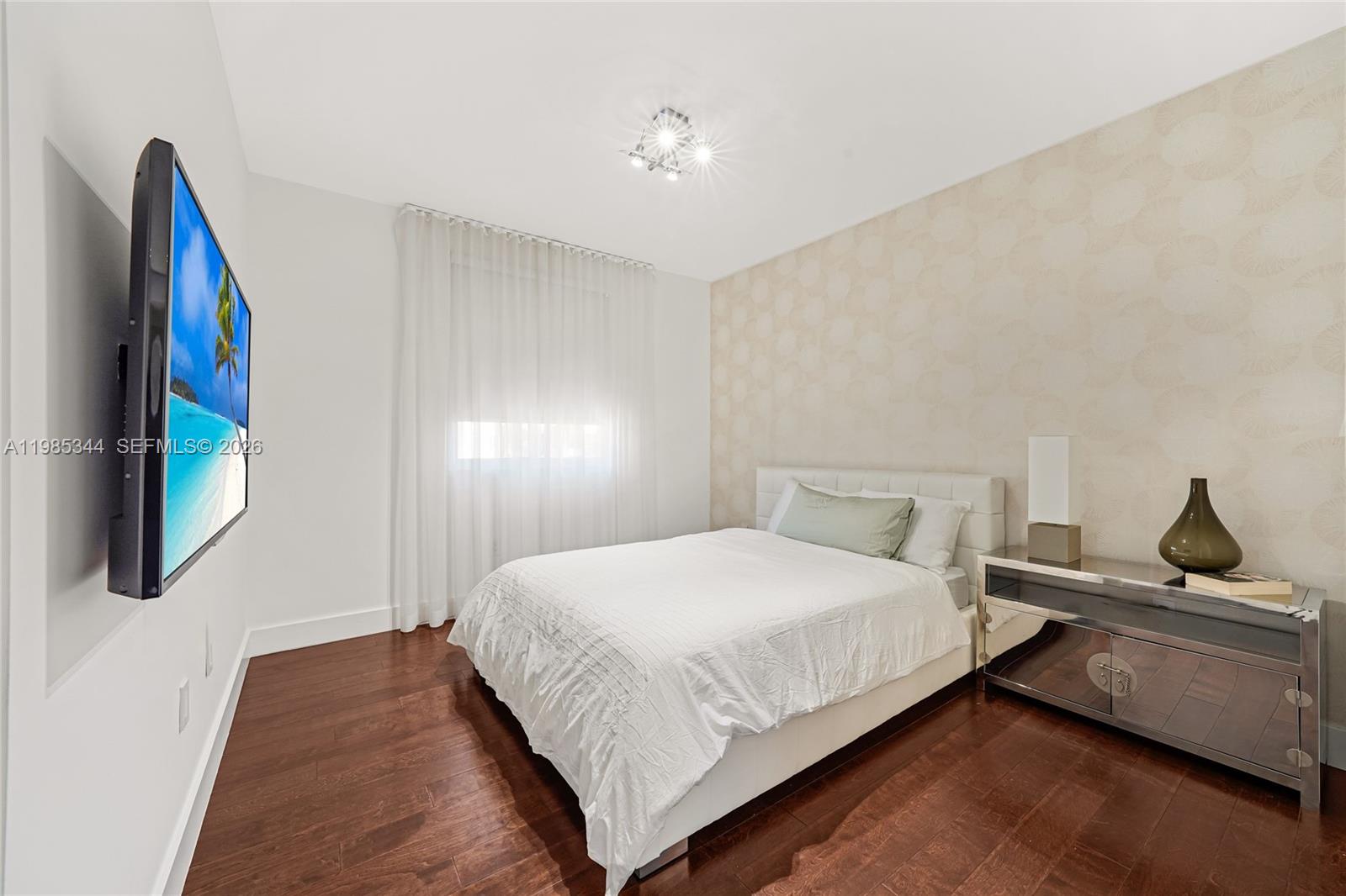 DORAL COMMONS RESIDENTIAL - Residential