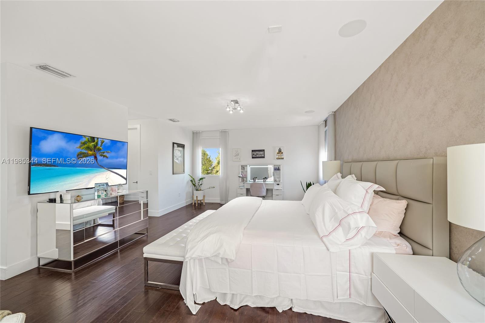 DORAL COMMONS RESIDENTIAL - Residential