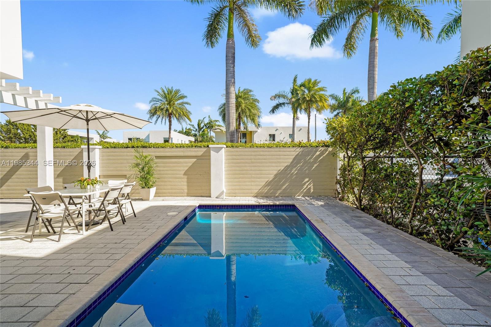 DORAL COMMONS RESIDENTIAL - Residential