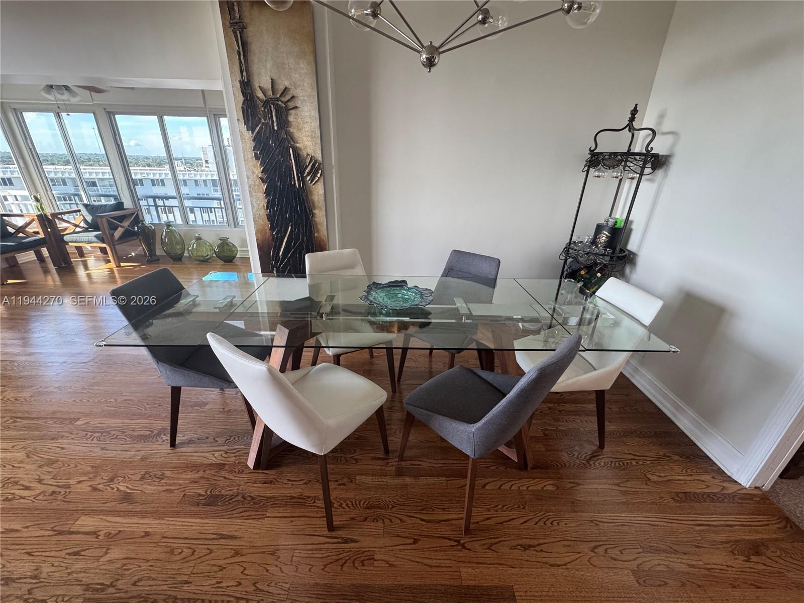 HILLCREST EAST NO 25 COND - Residential