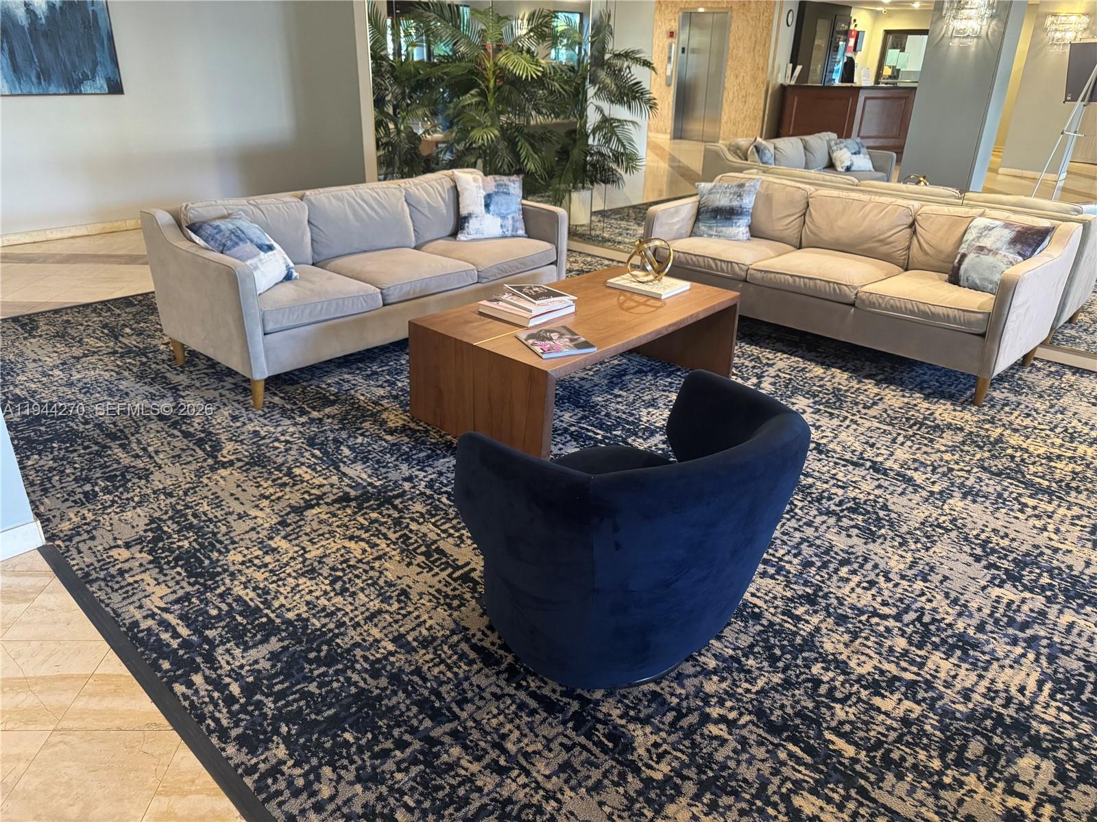 HILLCREST EAST NO 25 COND - Residential