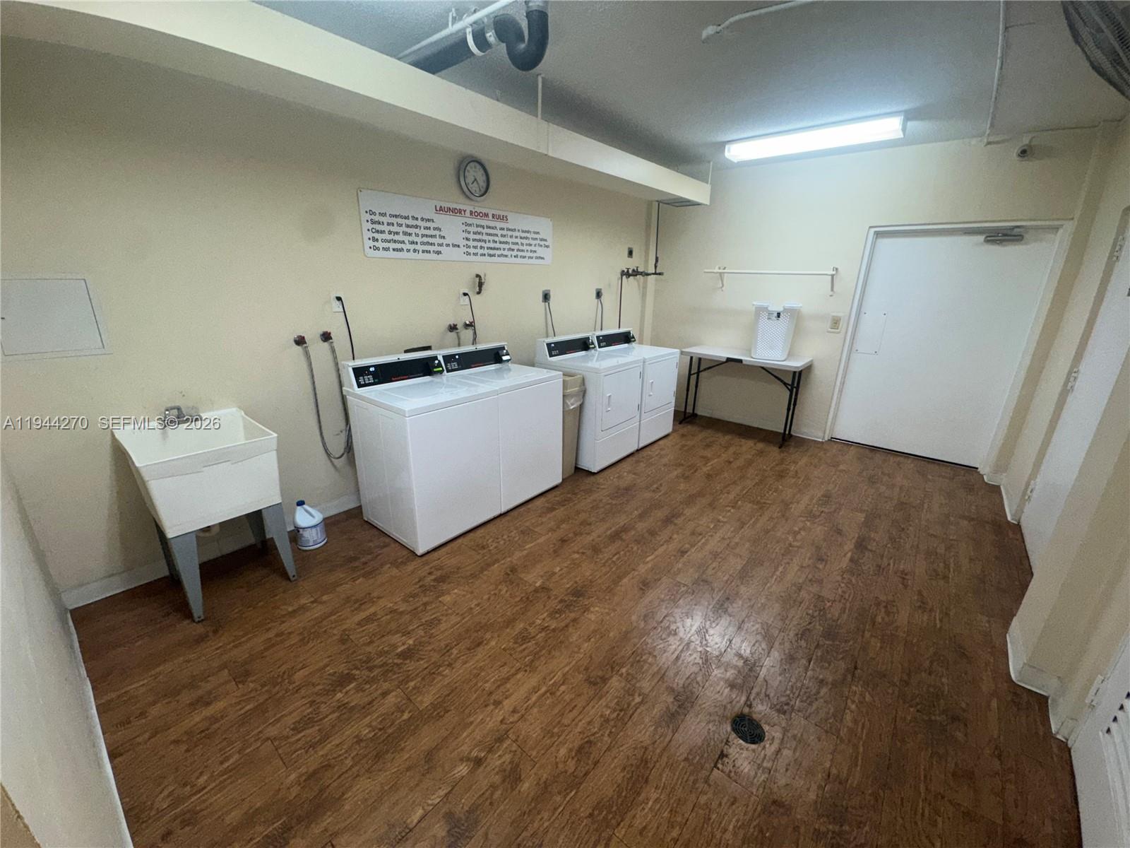 HILLCREST EAST NO 25 COND - Residential