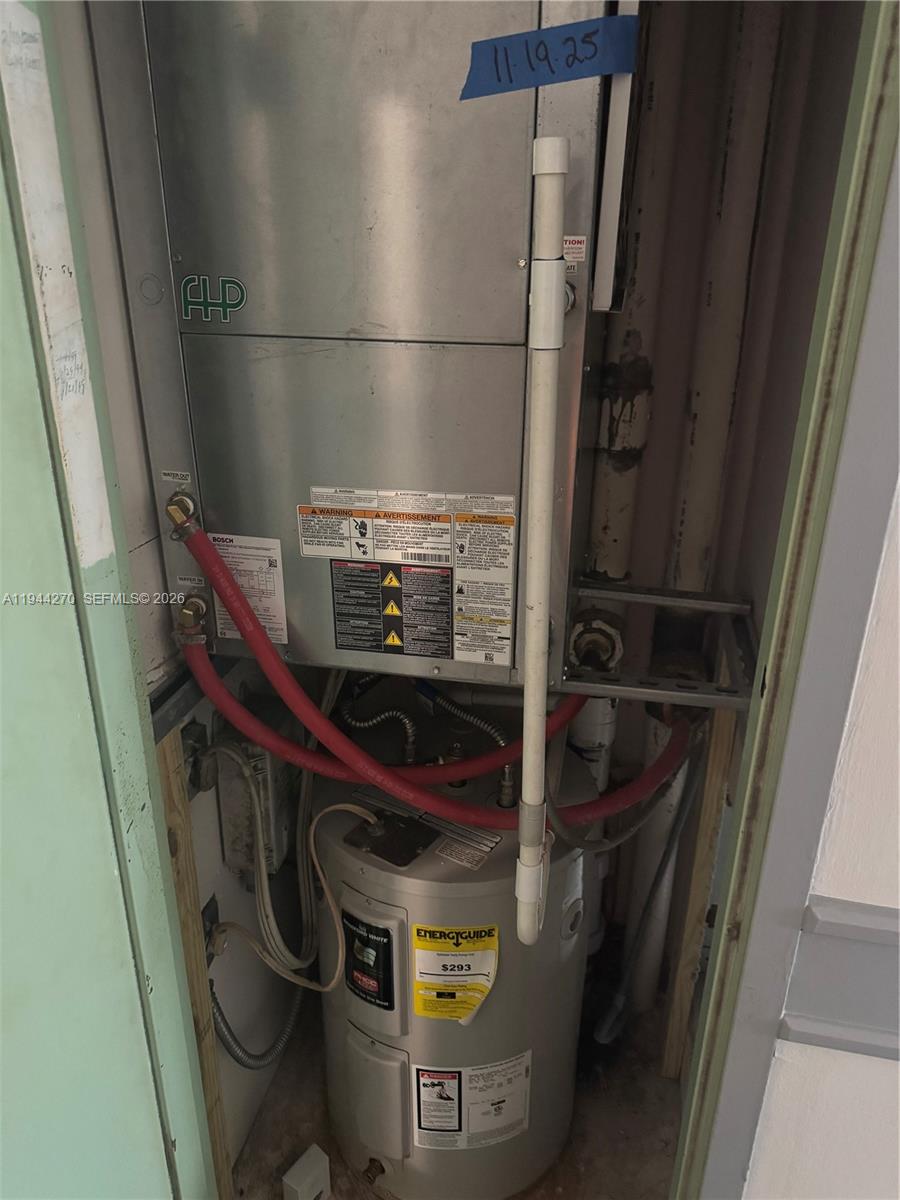 HILLCREST EAST NO 25 COND - Residential