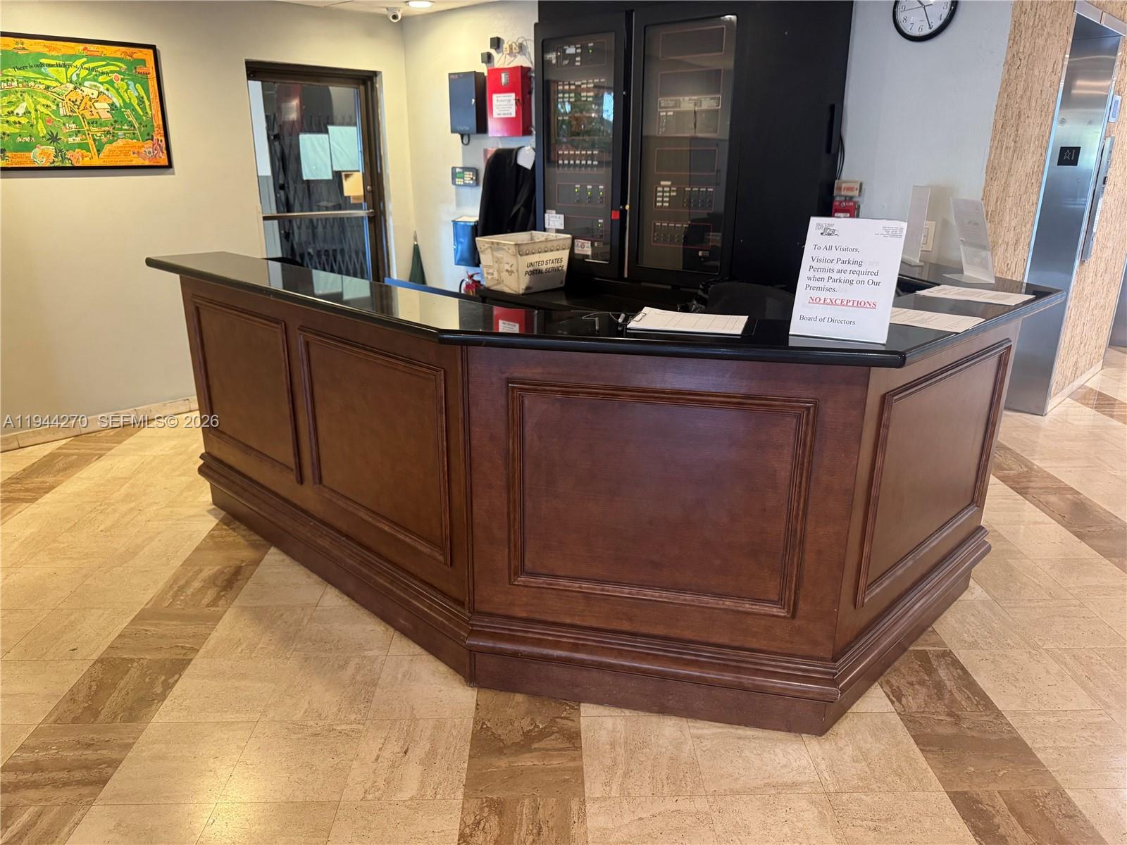 HILLCREST EAST NO 25 COND - Residential