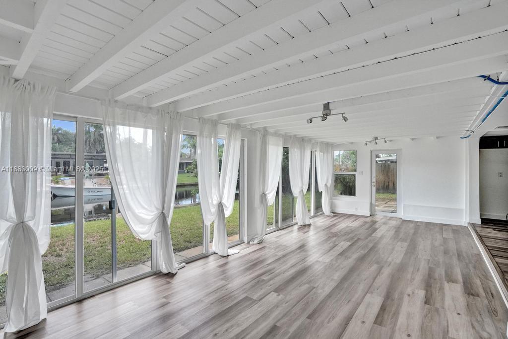 LAUDERDALE ISLES NO 2 - Residential