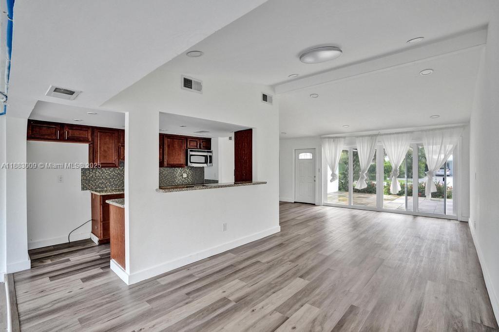 LAUDERDALE ISLES NO 2 - Residential