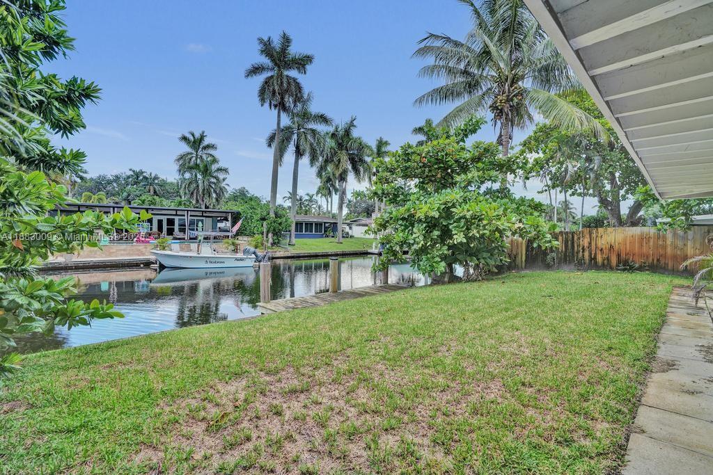 LAUDERDALE ISLES NO 2 - Residential