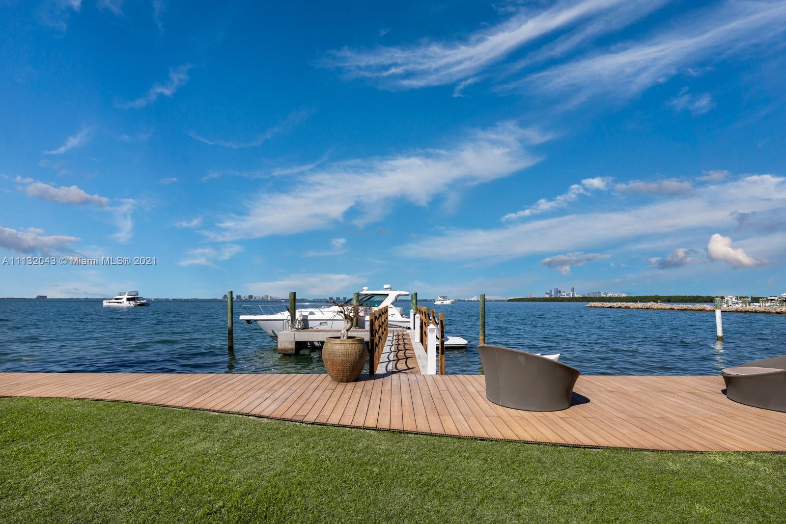 TROPICAL ISLE HOMES SUB 4 - Residential