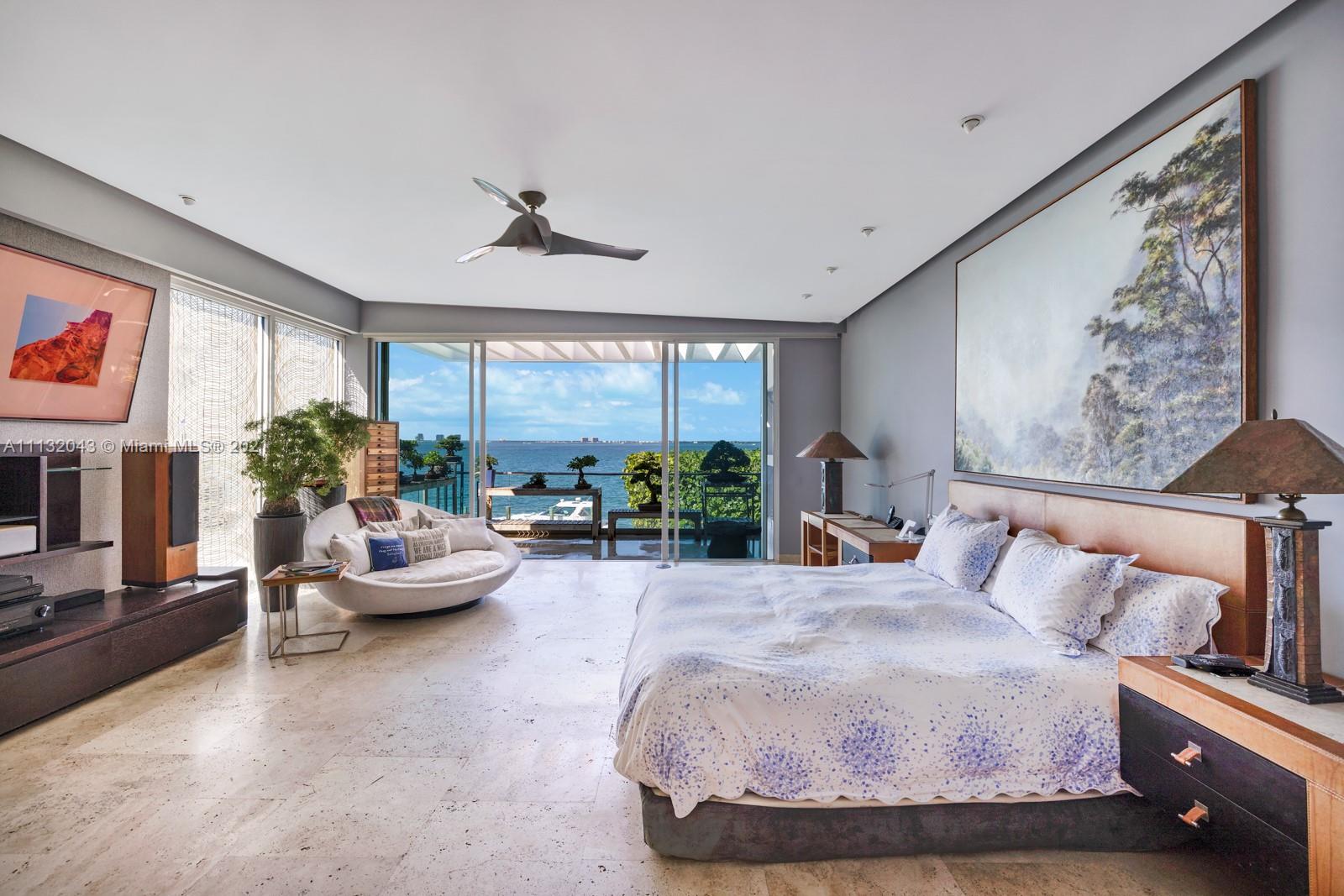 TROPICAL ISLE HOMES SUB 4 - Residential