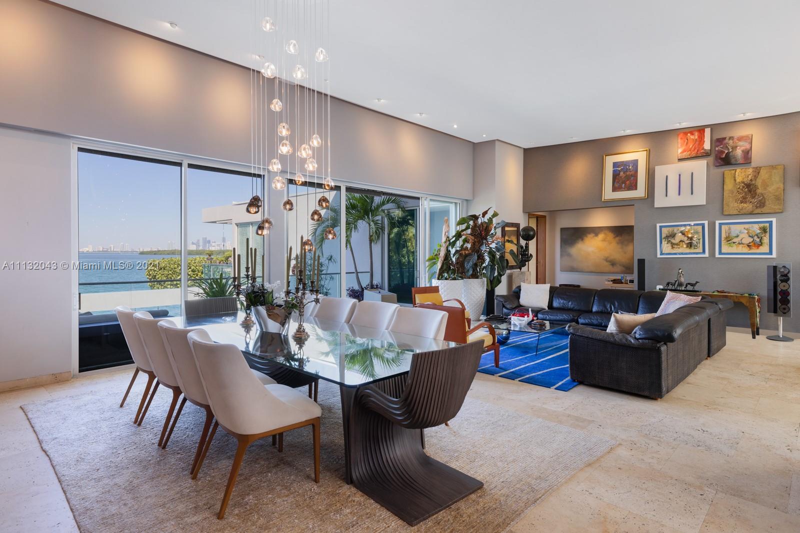 TROPICAL ISLE HOMES SUB 4 - Residential