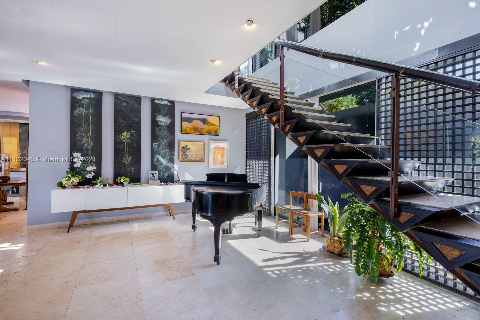 TROPICAL ISLE HOMES SUB 4 - Residential