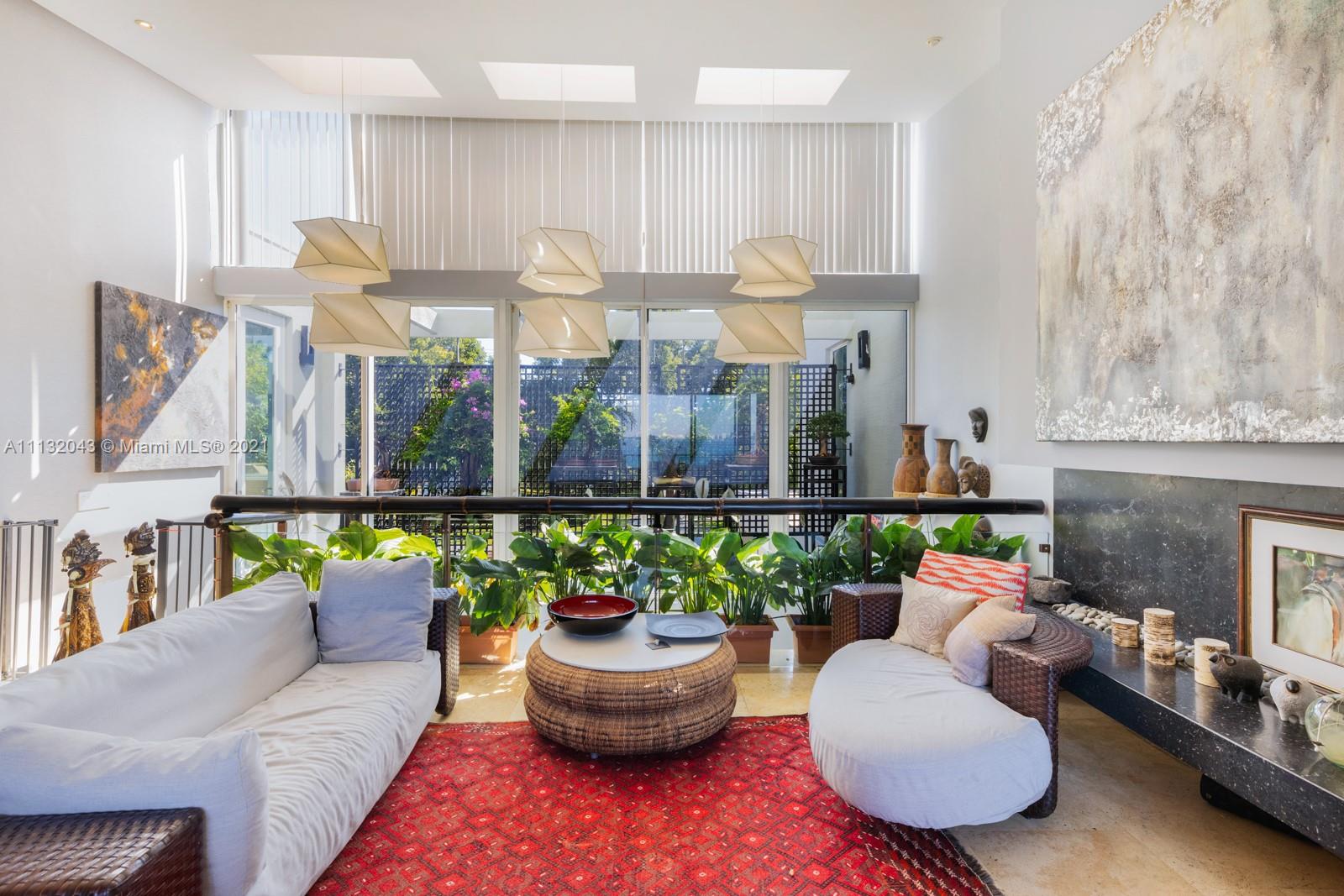 TROPICAL ISLE HOMES SUB 4 - Residential