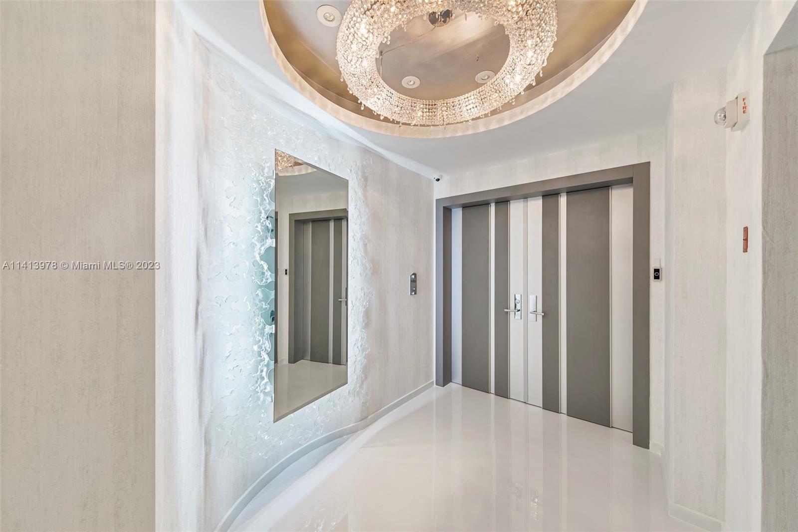 JADE BEACH - Residential