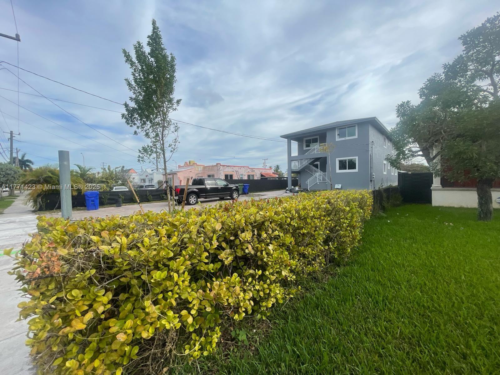 Rental Property at 1961 Nw 25th Ave 2, Miami, Broward County, Florida - Bedrooms: 5 
Bathrooms: 3  - $4,300 MO.
