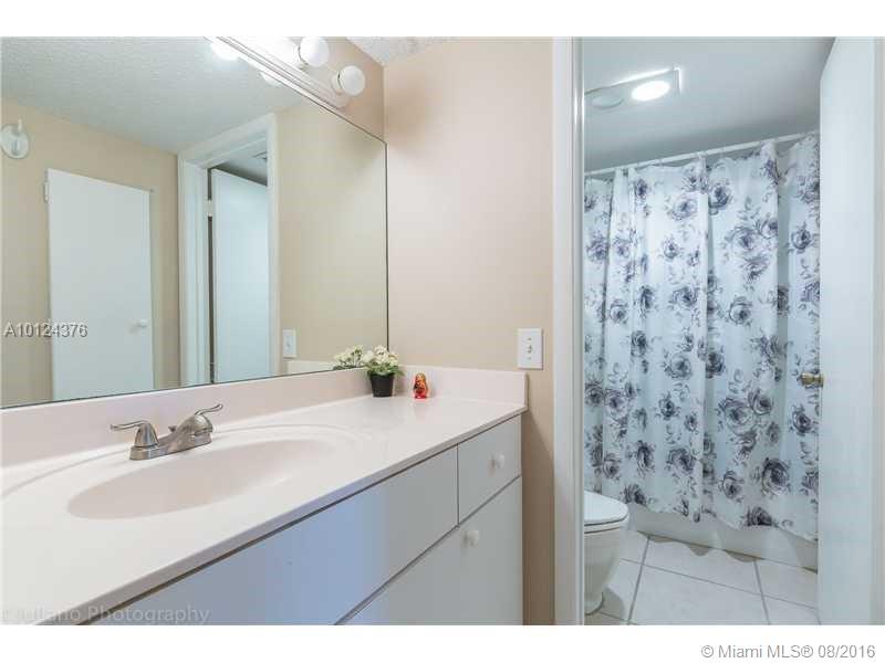 La Mer Estates East Condo - Residential Lease