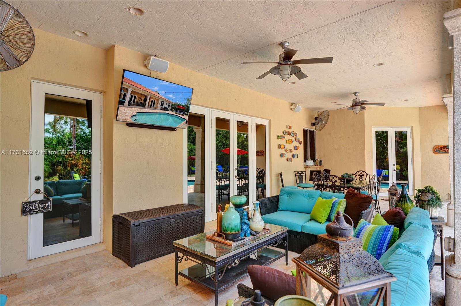 Coral Cay - Residential